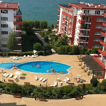 In Marina View Noks Grand Apartmán Elenite