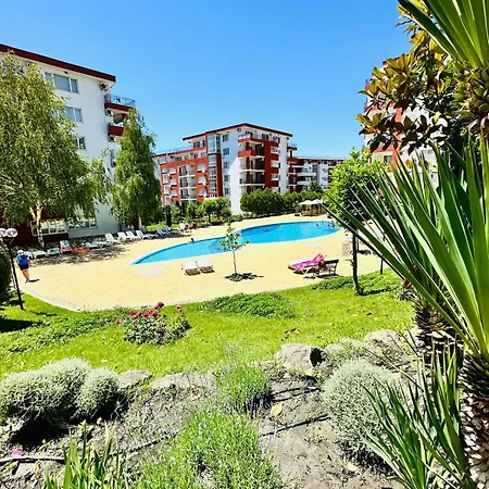 In Marina View Noks Grand * Еленіте